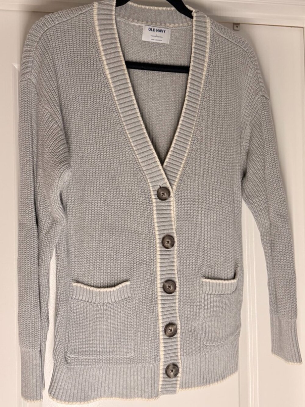 Old Navy Gray Chunky Knit Button Front Cardigan Sweater Large